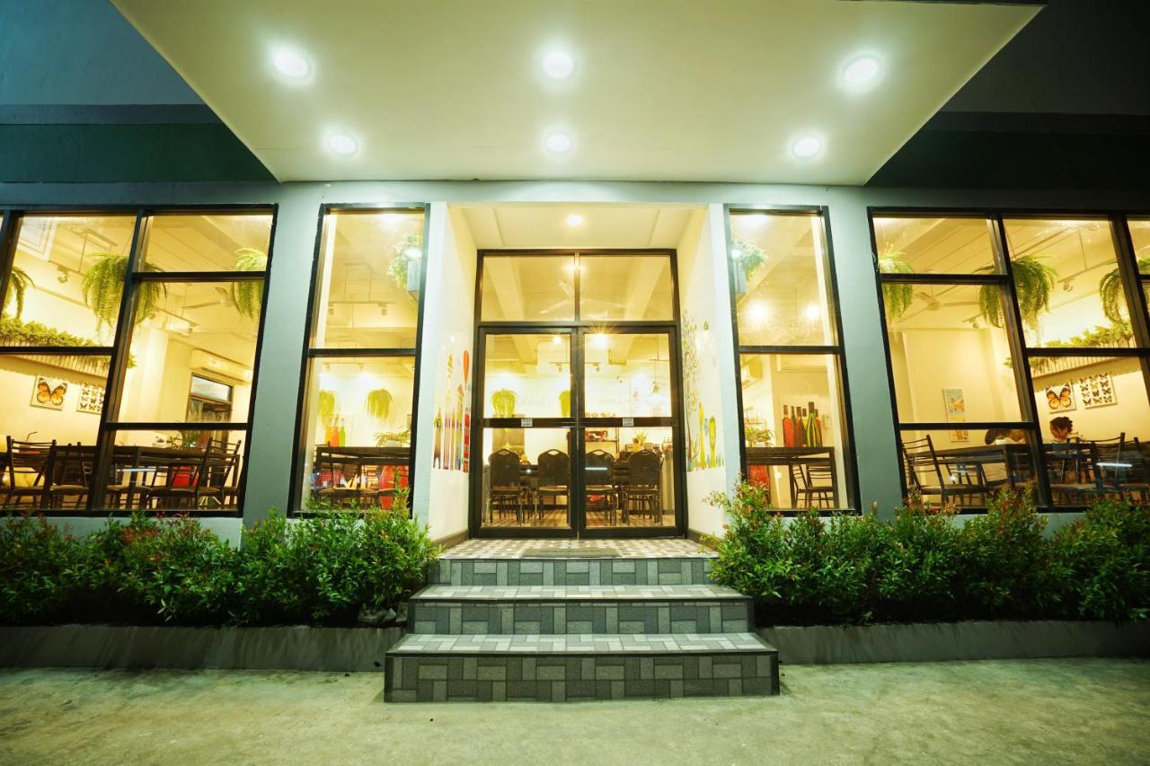 Sabai Place Donmueang Airport Hotel Bangkok Exterior photo